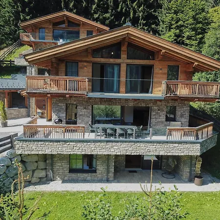 Glemmerl Mountain Lodge, *